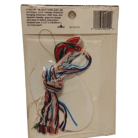 Designs for the Needle Lace Ornament Wreath Teddy Bear Christmas Cross Stitch - Picture 3 of 3